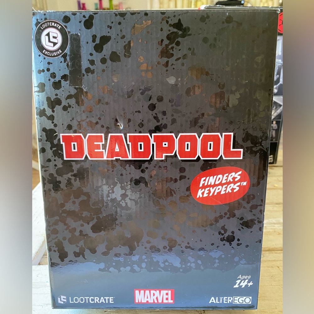 Loot Crate Exclusive Marvel Deadpool X-Force Variant Finders Keypers Statue RARE